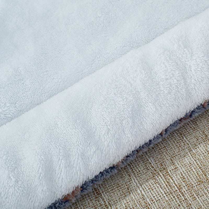 Thickened Flannel Footprint Pet Mat - Winter Warm Soft Cat Dog Bed Pad