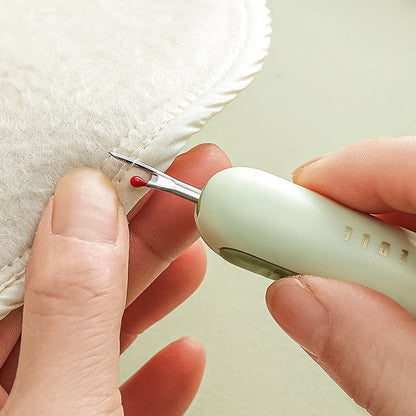 2 in 1 Needle Threader Seam Ripper